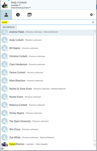 Skype for Business Zeigt falsche Namen für Kontakte an