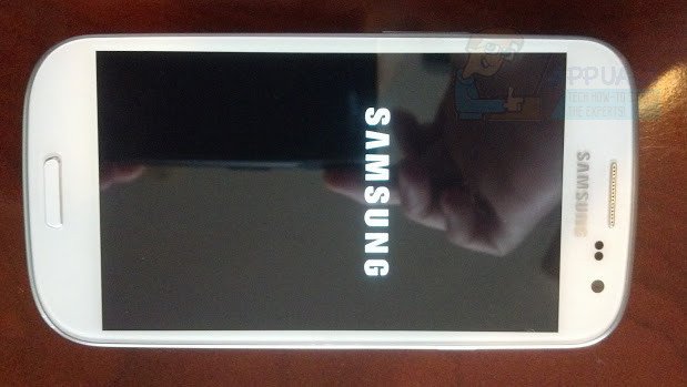 UPDATE: Samsung-Telefon steckt in der Boot-Schleife fest und lässt sich nicht einschalten